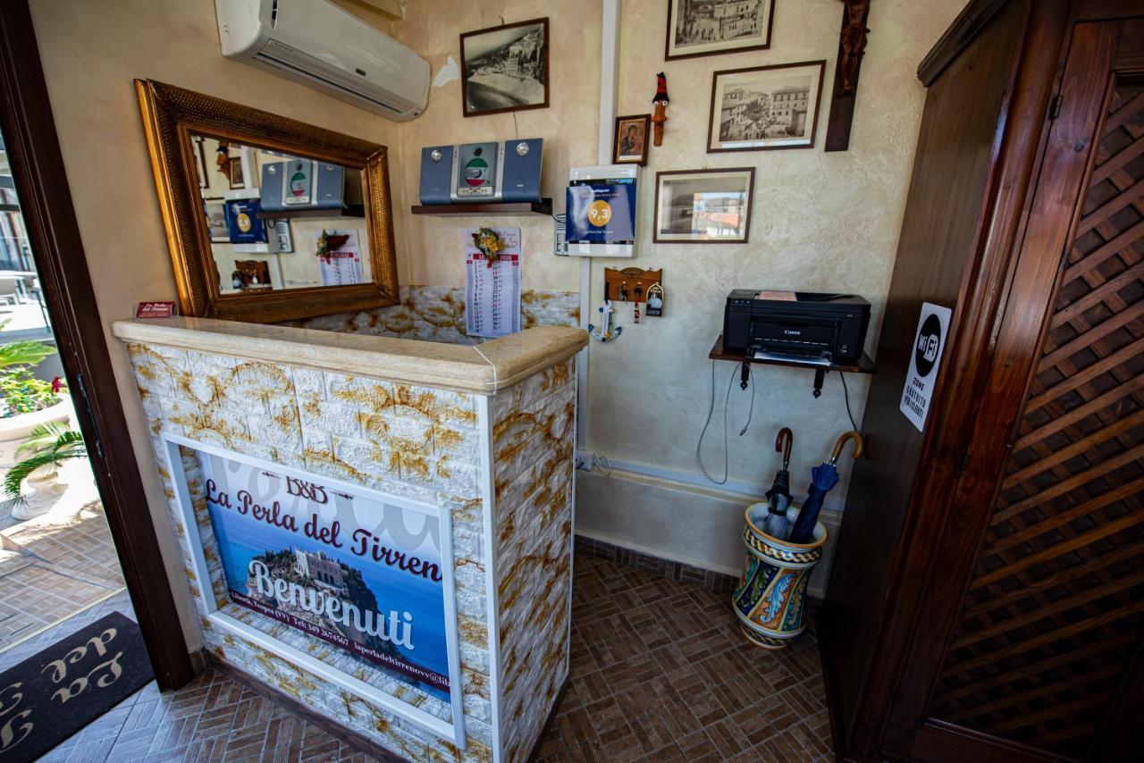 La Perla Del Tirreno Acomodação com café da manhã Tropea Exterior foto