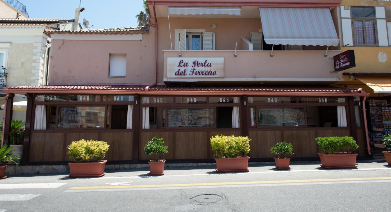 La Perla Del Tirreno Acomodação com café da manhã Tropea Exterior foto