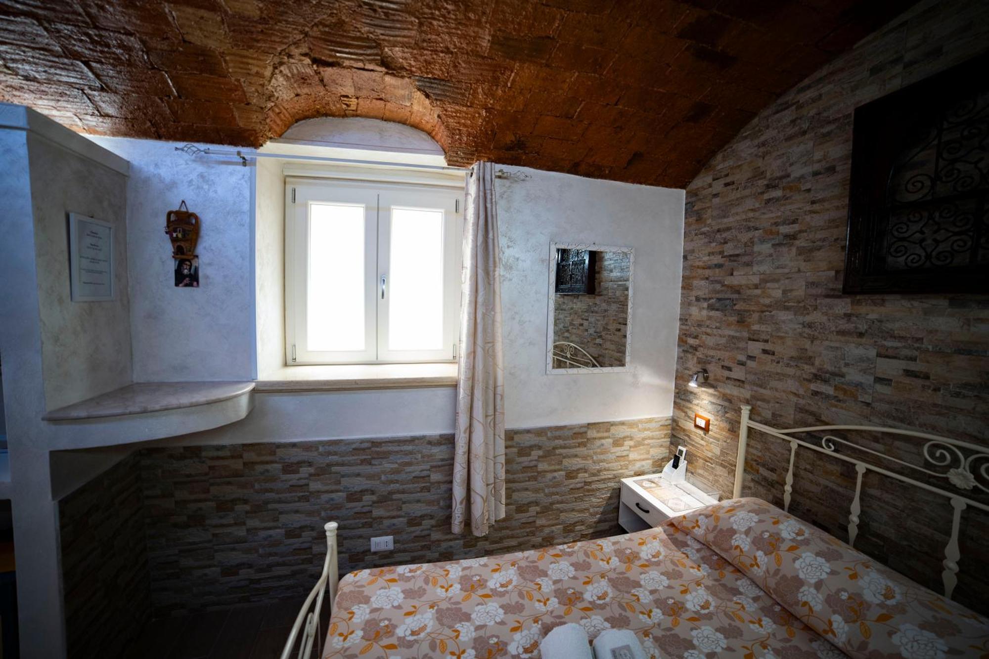 La Perla Del Tirreno Acomodação com café da manhã Tropea Exterior foto