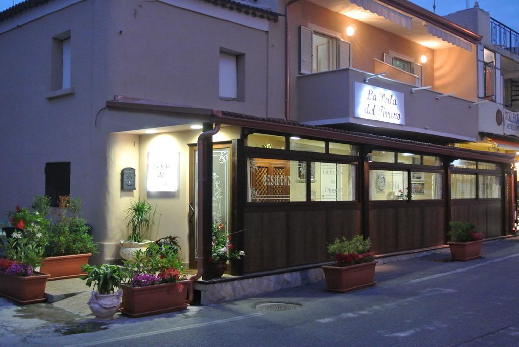 La Perla Del Tirreno Acomodação com café da manhã Tropea Exterior foto